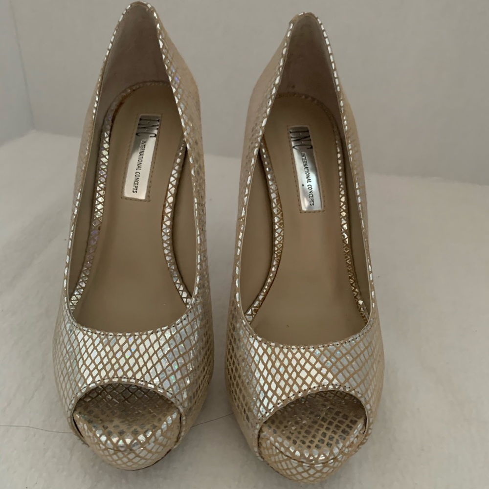 INC women shoes
